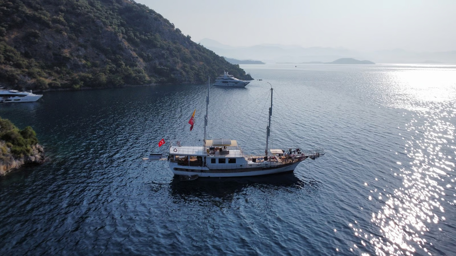 Blaue Reisen mit Şener Kaptan Yachting